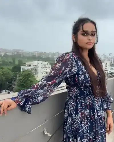 Phagi Escorts